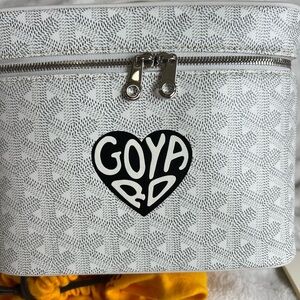 2023 Maison Goyard Muse Vanity Case